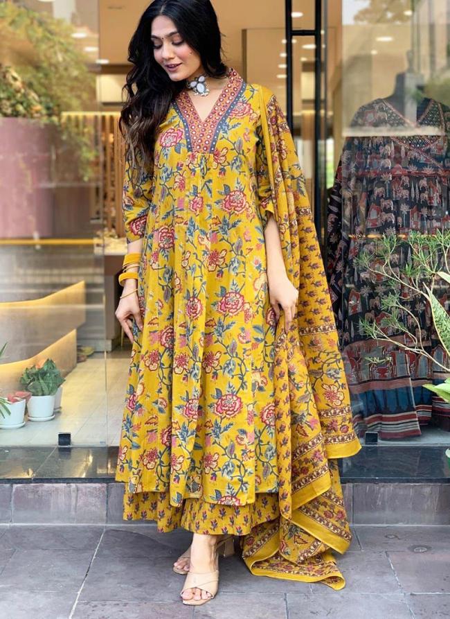 Cotton Yellow Traditional Wear Printed Readymade Anarkali Suit